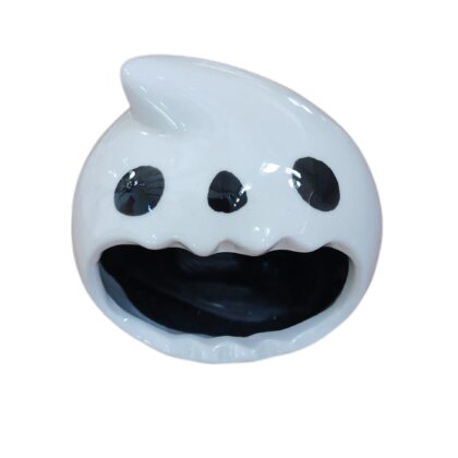 Spooky Ghost Ceramic Hide